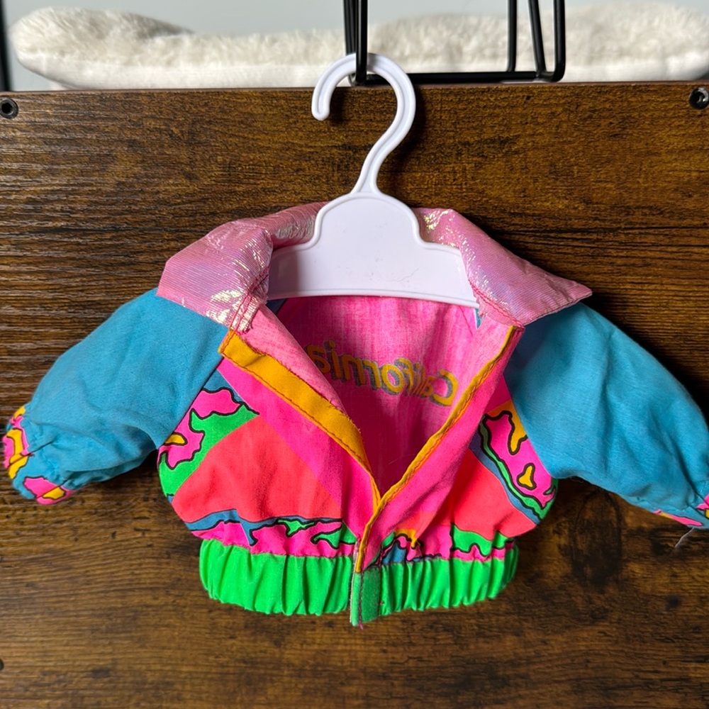 Vintage Retro 1992 TYCO California Roller Doll Rollerblade Skate Girl Jacket